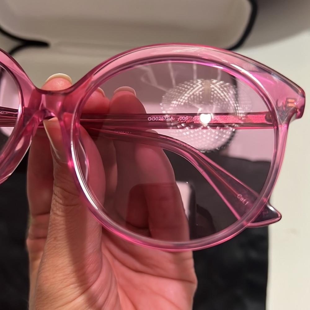 Authentic Gucci Sunglasses Barbie pink oversized round iconic celebrity retro 💕 - Picture 15 of 17